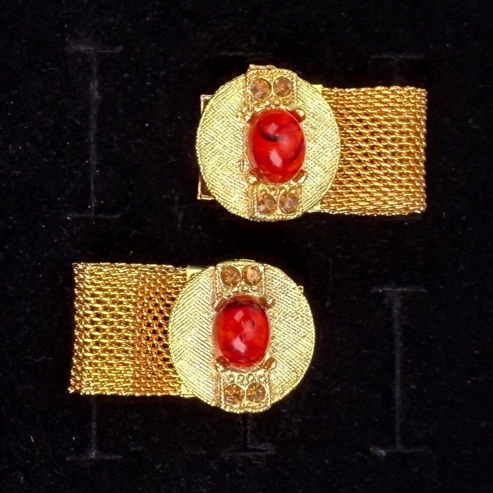 Vintage Goldtone and Red Mesh Mid Century Cuff Links